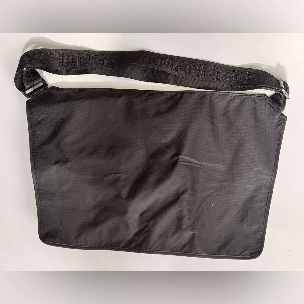 Armani Exchange bag - Picture 6 of 8